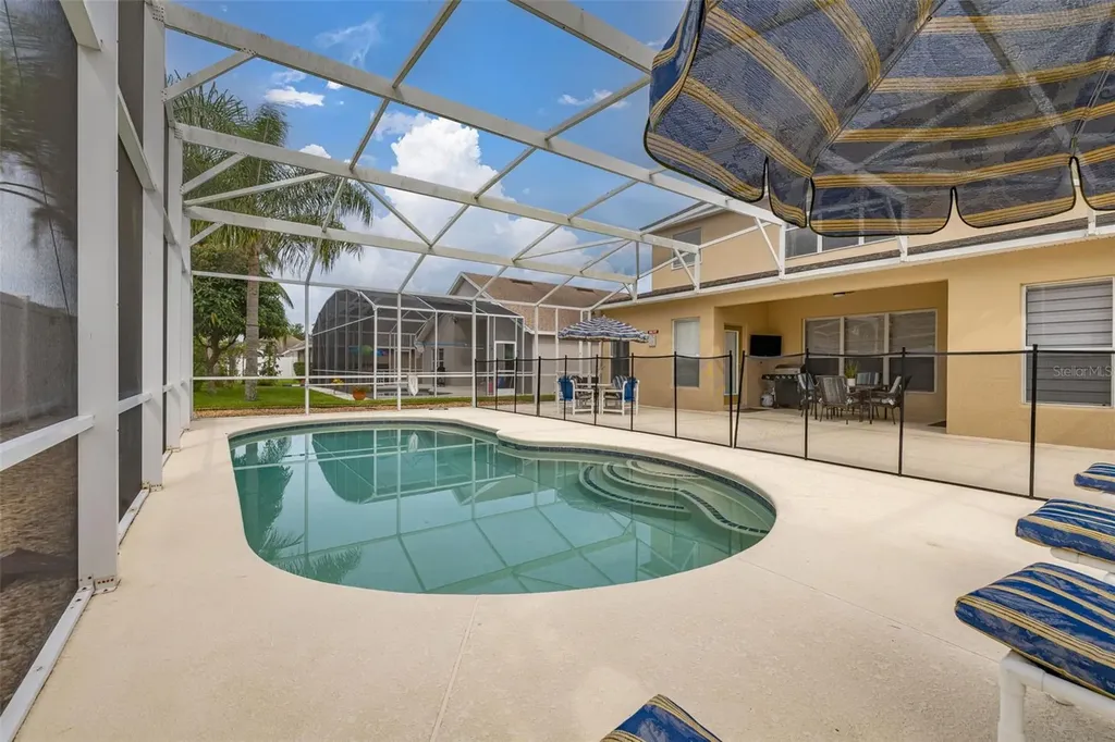 2663 Sand Hill Point Circle Davenport FL 33837