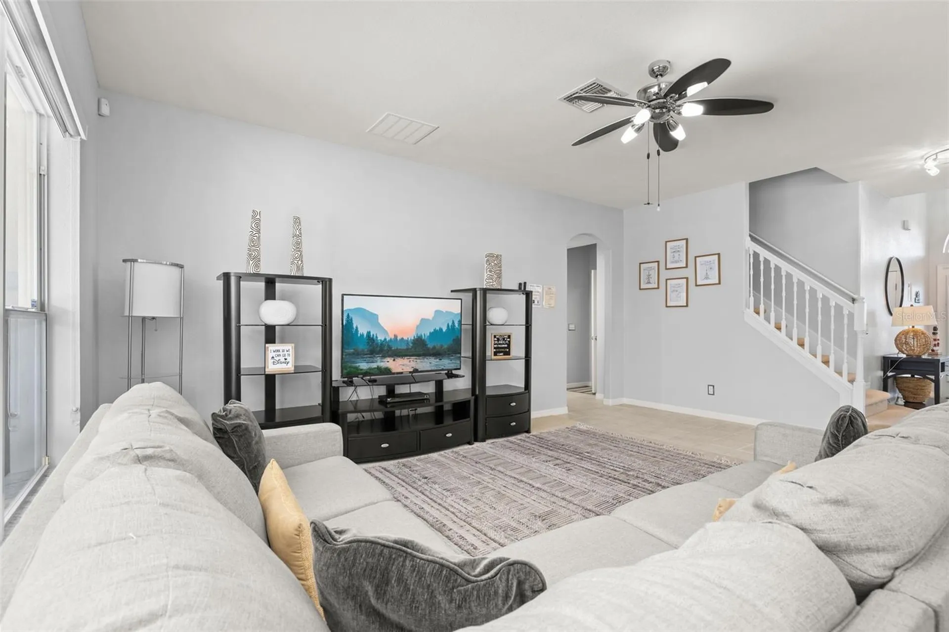 2663 Sand Hill Point Circle Davenport FL 33837