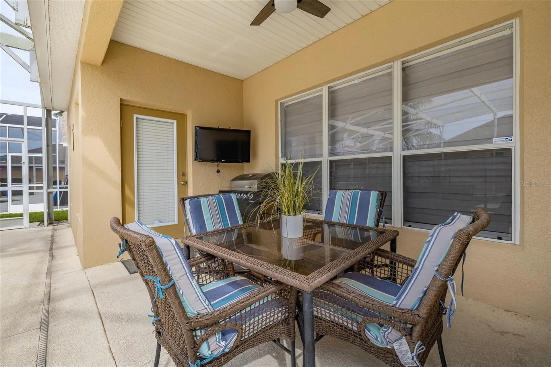 2663 Sand Hill Point Circle Davenport FL 33837
