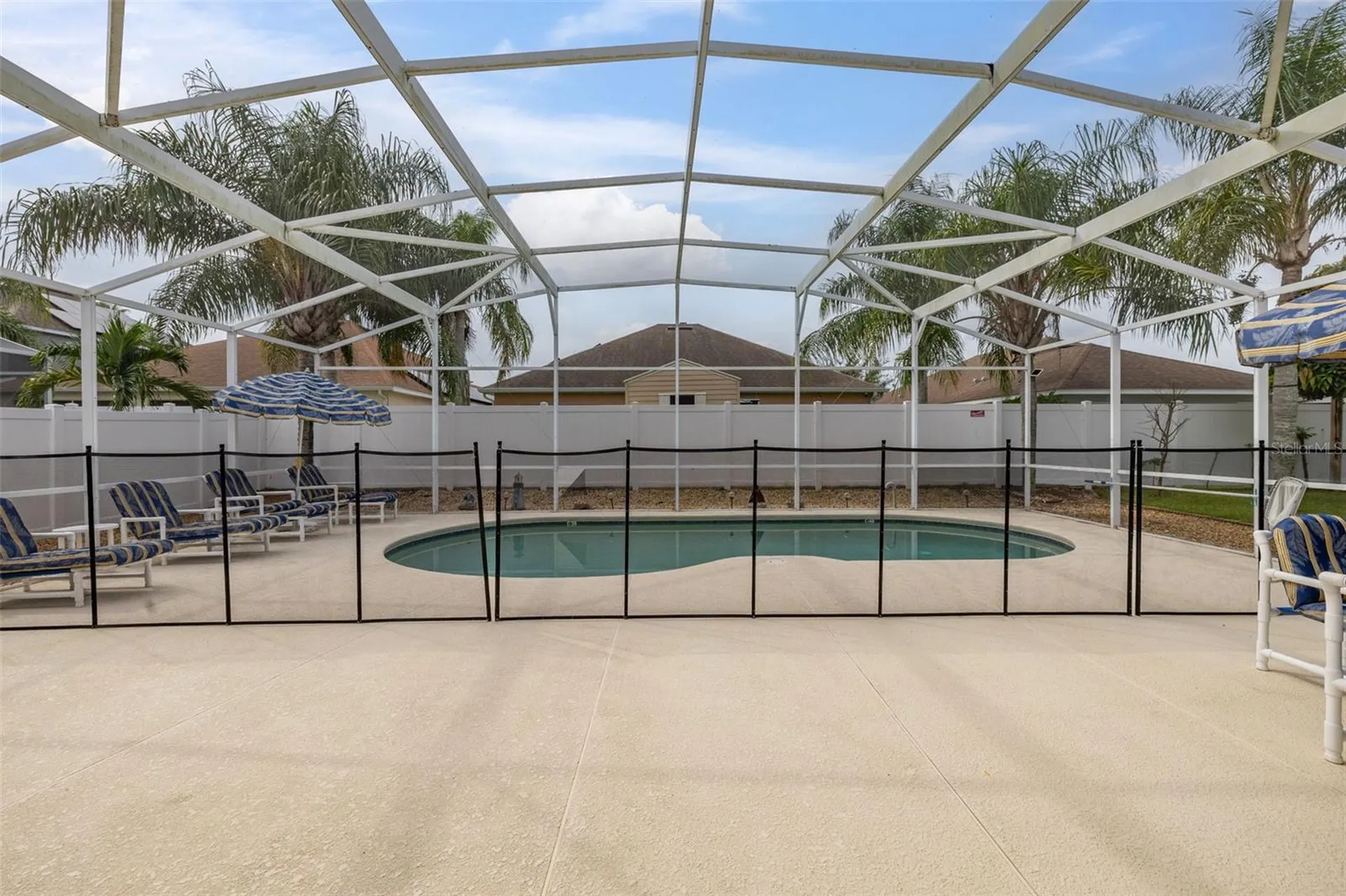 2663 Sand Hill Point Circle Davenport FL 33837