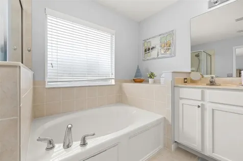 2663 Sand Hill Point Circle Davenport FL 33837