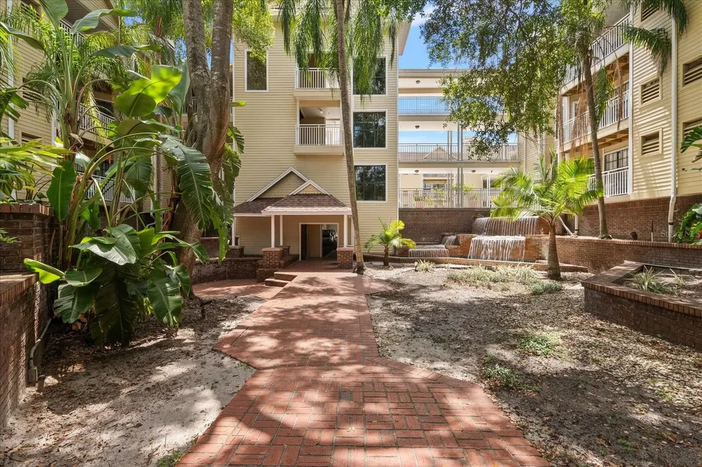 1000 W Horatio Street Tampa FL 33606