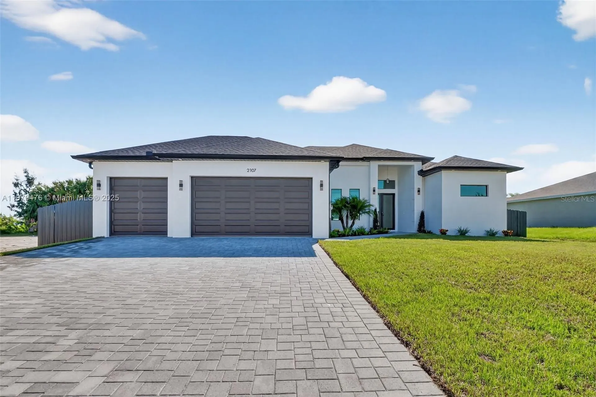 2107 NW 2nd Place Cape Coral FL 33993