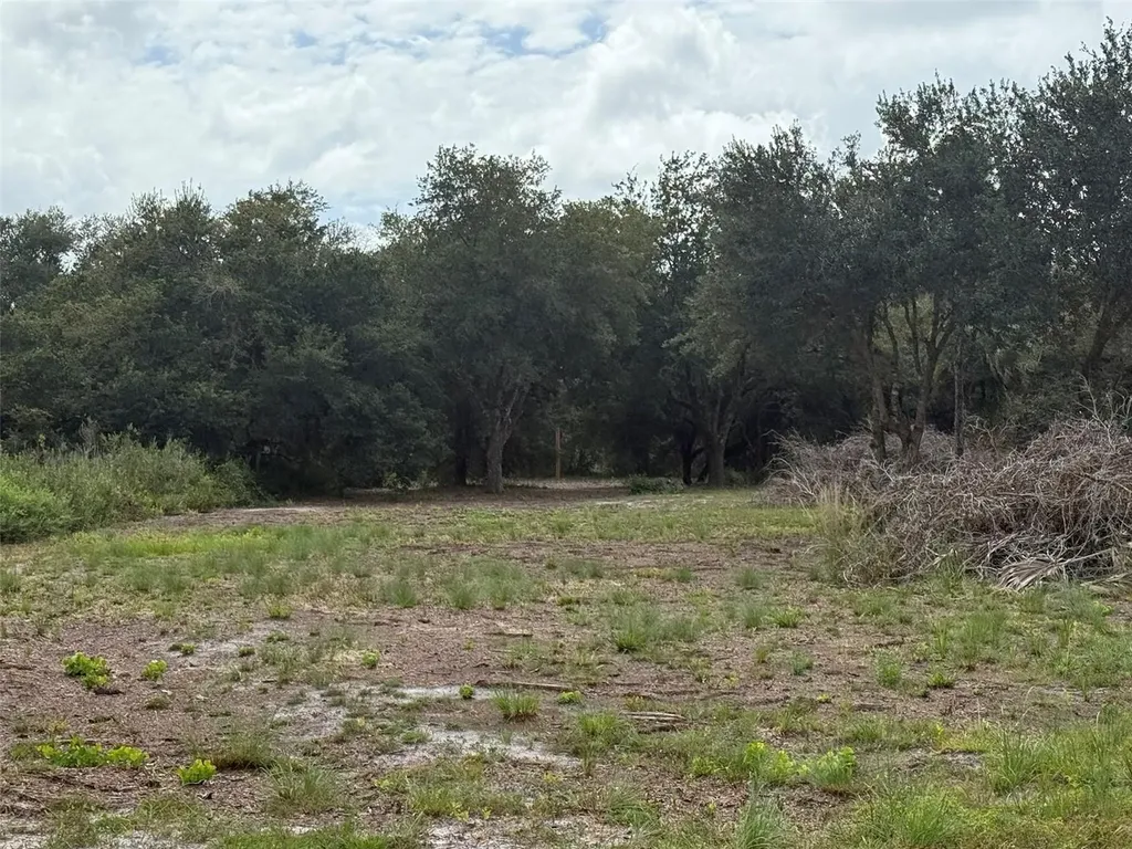 15134 NW 306th Street Okeechobee FL 34972
