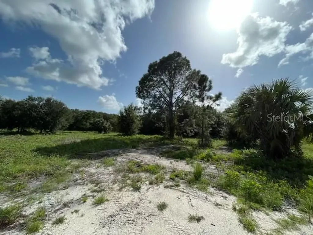 15134 NW 306th Street Okeechobee FL 34972