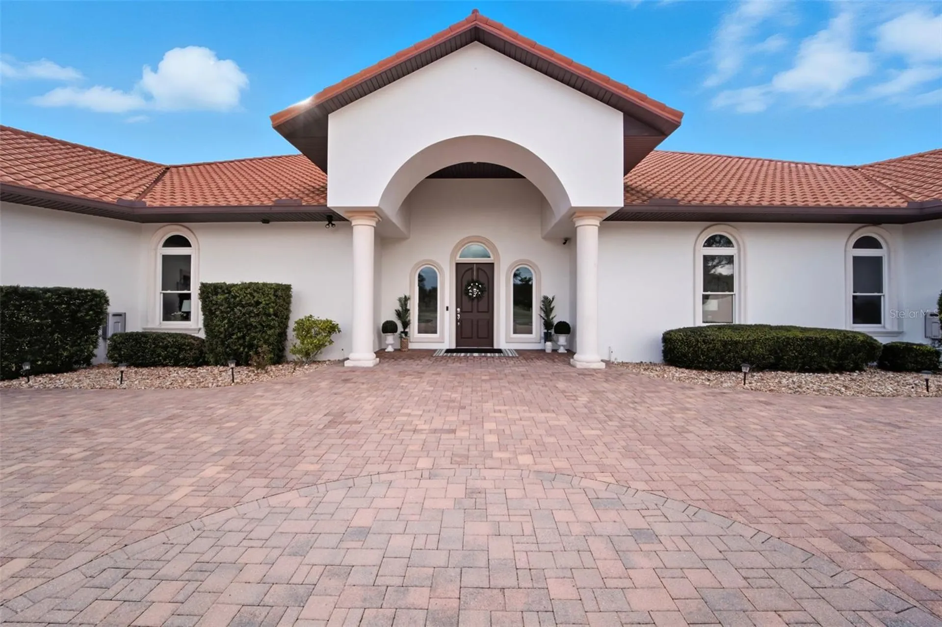 3215 Gulf City Road Ruskin FL 33570