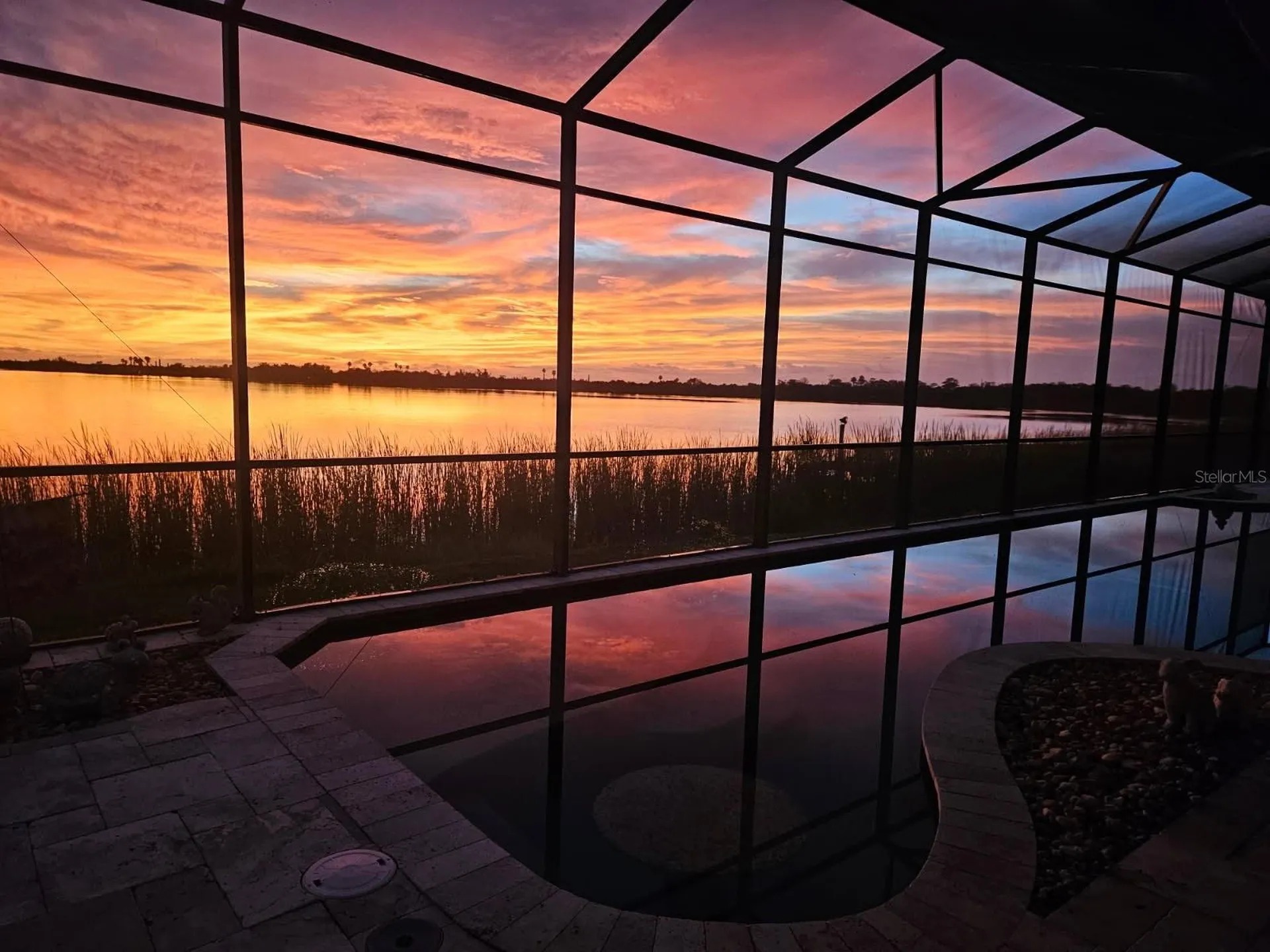 3215 Gulf City Road Ruskin FL 33570