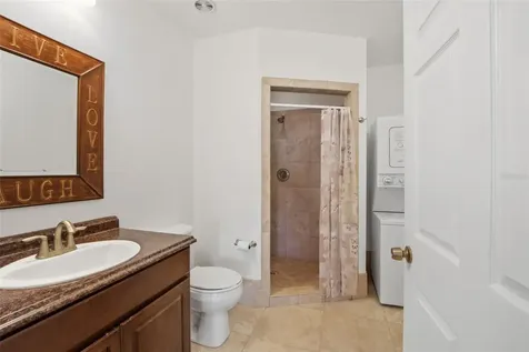 3215 Gulf City Road Ruskin FL 33570