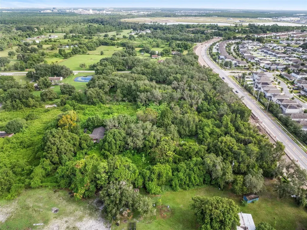 4345 Boggy Creek Road Kissimmee FL 34744