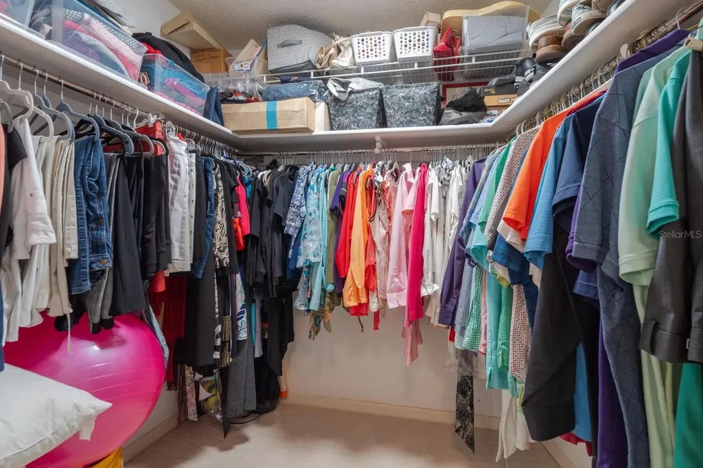 4033 Wilshire Circle E Sarasota FL 34238