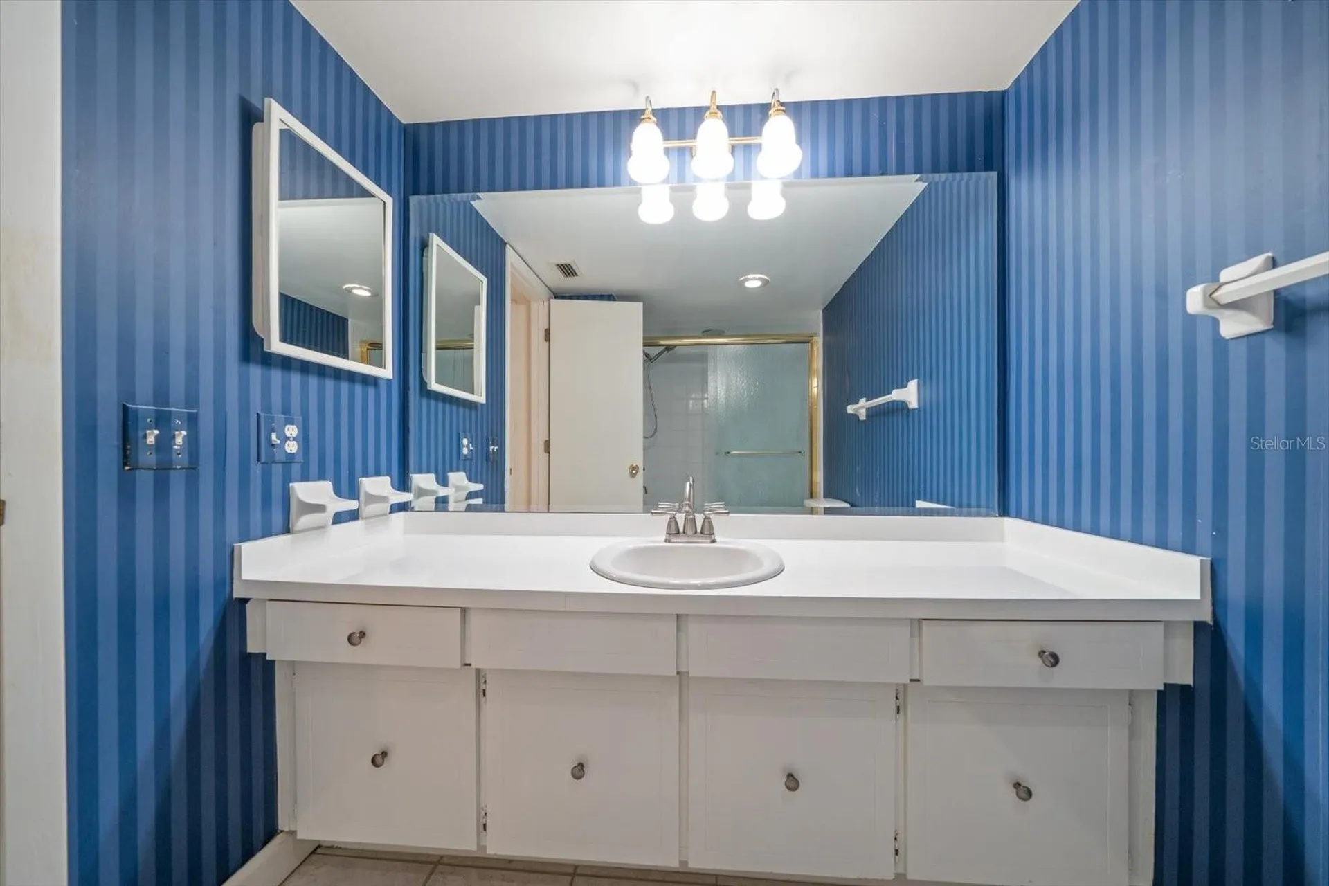 8681 Bardmoor Boulevard Seminole FL 33777