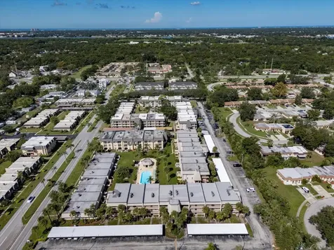 8681 Bardmoor Boulevard Seminole FL 33777