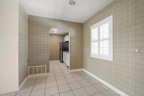 8681 Bardmoor Boulevard Seminole FL 33777