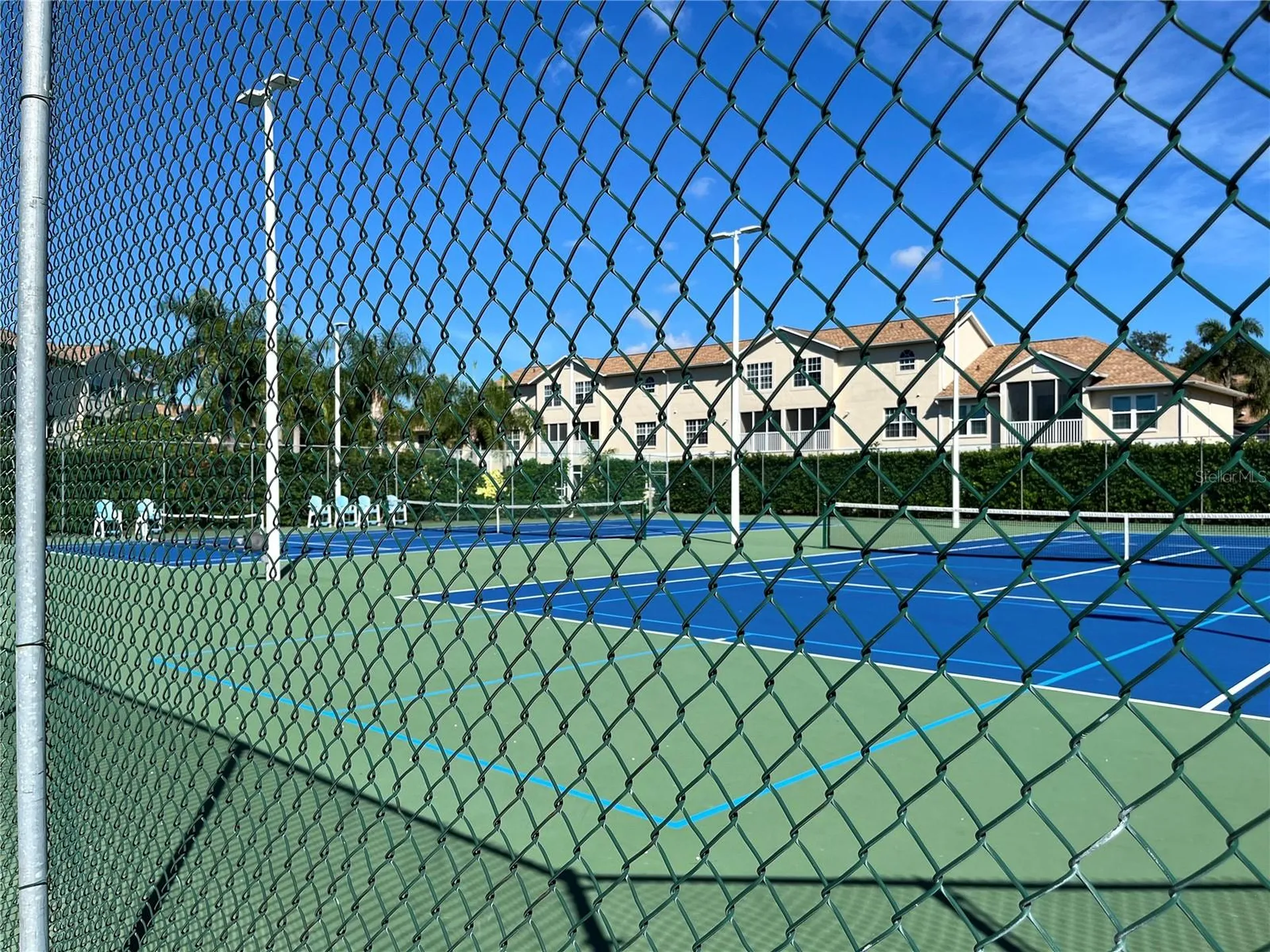 8335 Glenrose Way Sarasota FL 34238