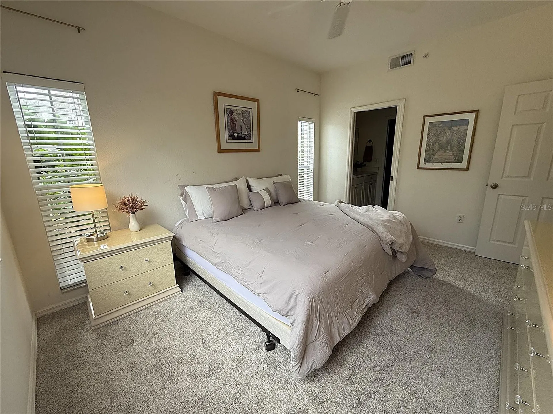 8335 Glenrose Way Sarasota FL 34238