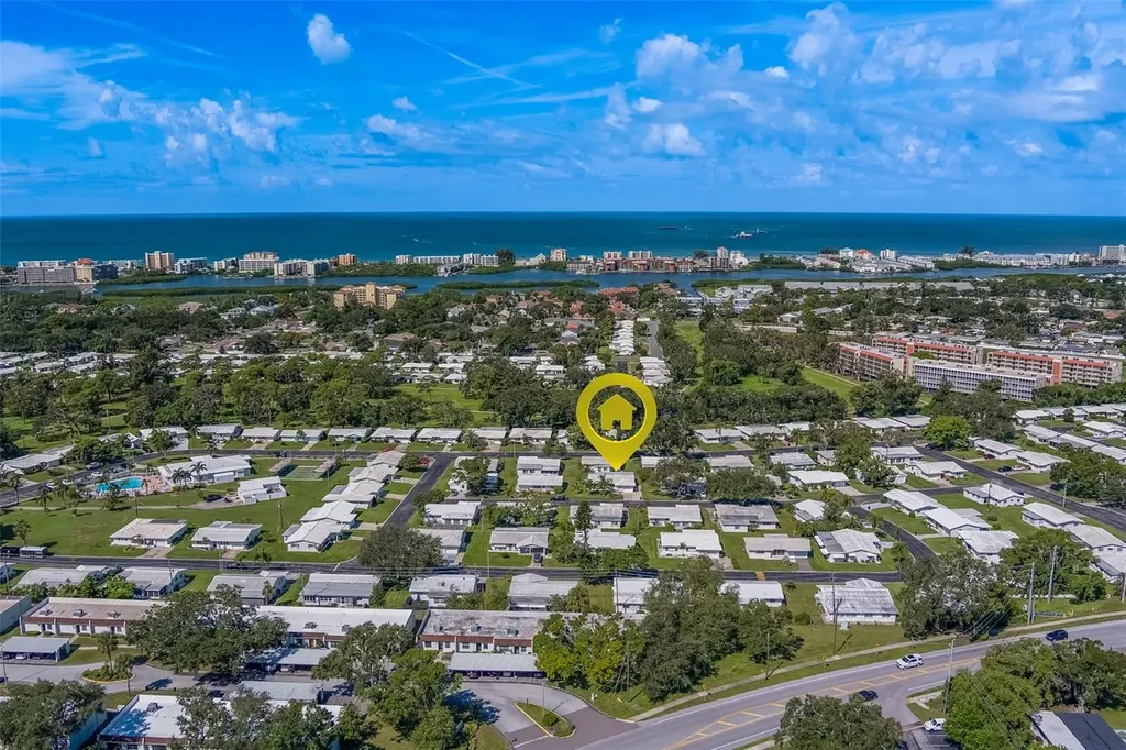 9262 140th Lane Seminole FL 33776