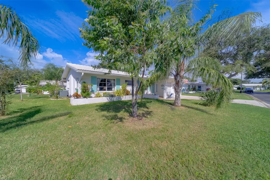 9262 140th Lane Seminole FL 33776