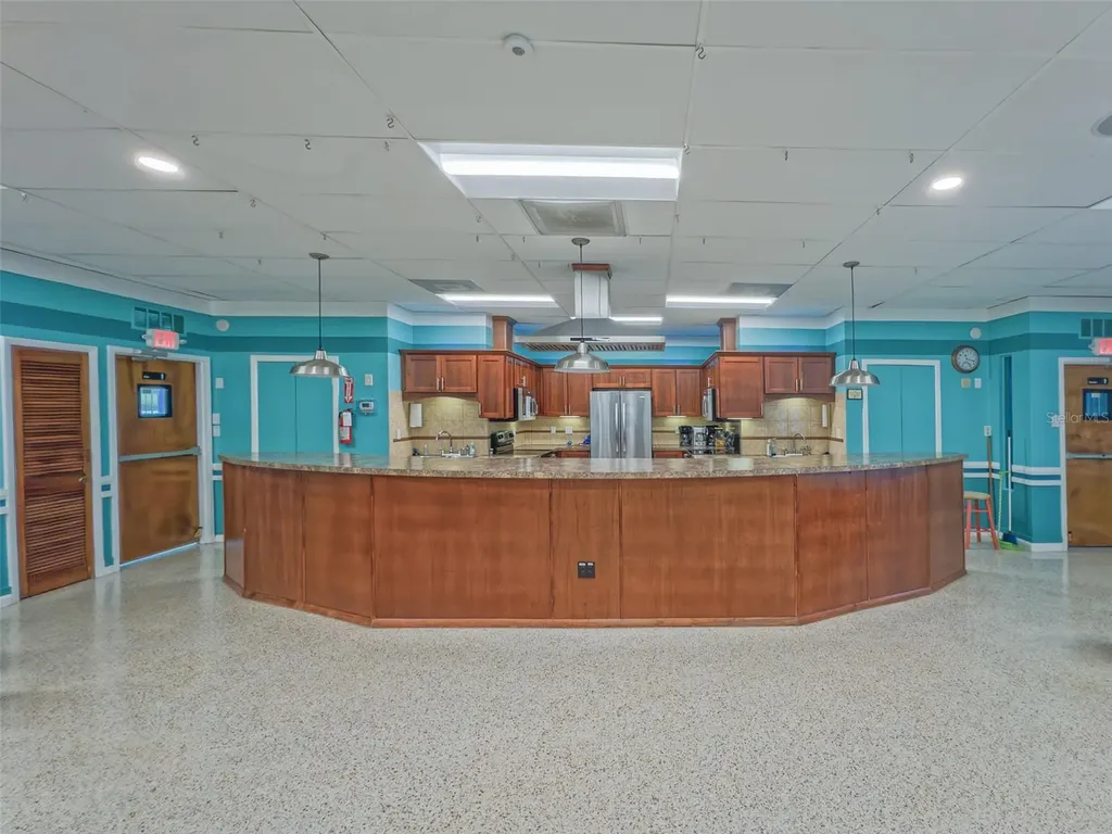 9262 140th Lane Seminole FL 33776