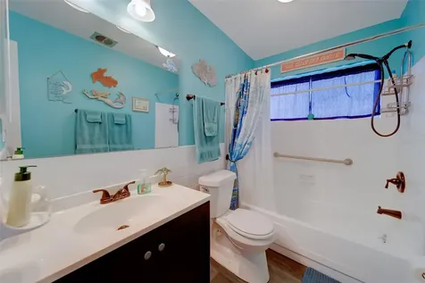 9262 140th Lane Seminole FL 33776