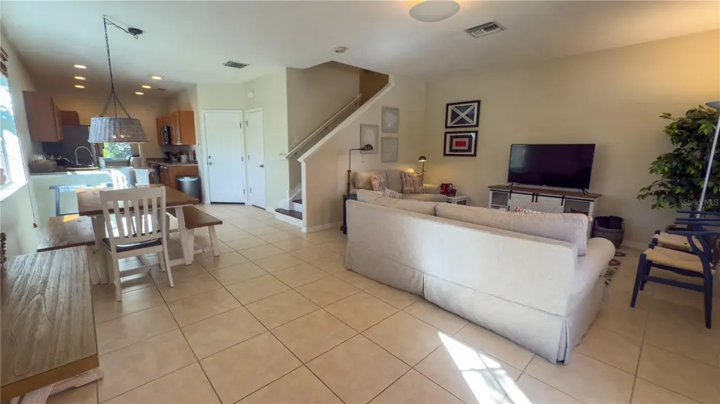 3756 82nd Avenue Circle E Sarasota FL 34243