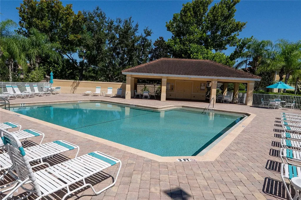 3756 82nd Avenue Circle E Sarasota FL 34243