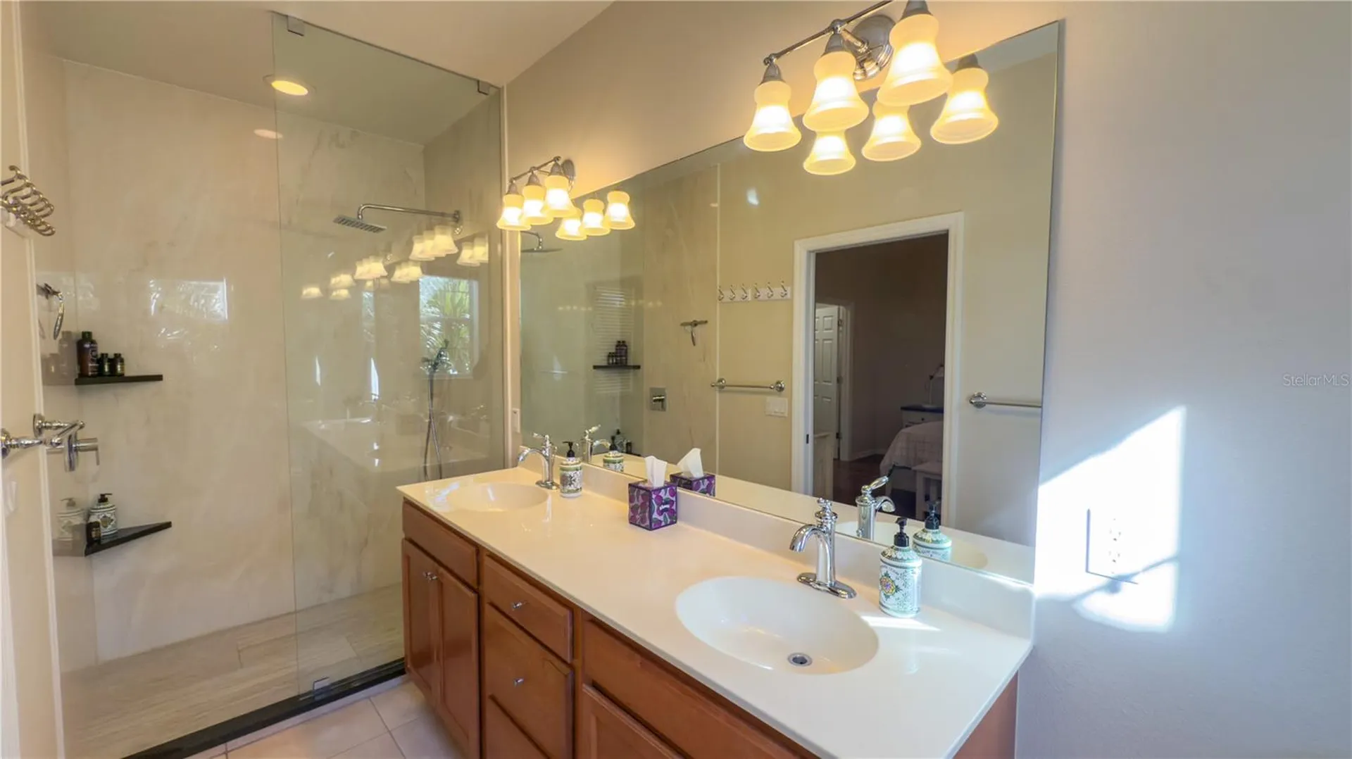 3756 82nd Avenue Circle E Sarasota FL 34243