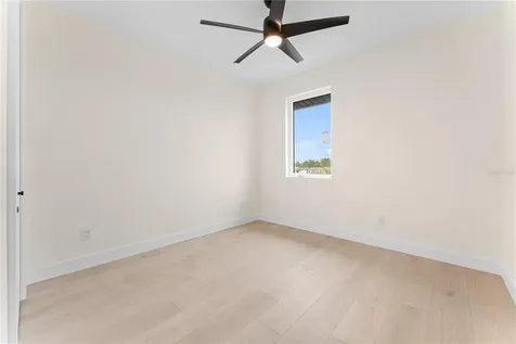 9832 Island Harbor Drive Port Richey FL 34668