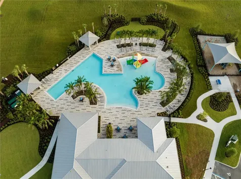 1868 Ross Hammock Avenue Groveland FL 34736