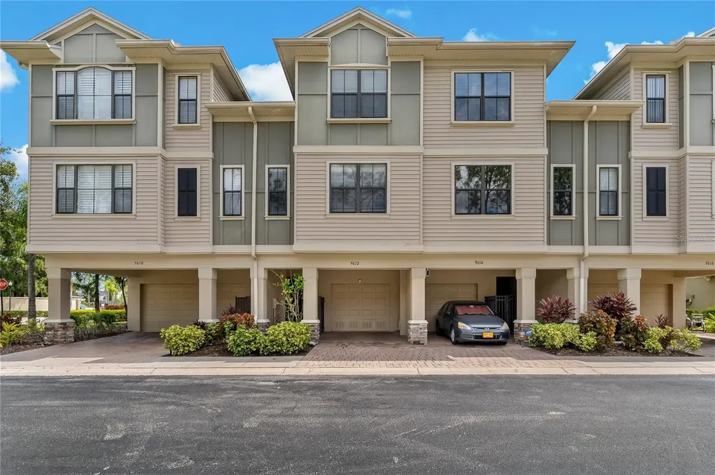 9612 Bay Grove Lane Tampa FL 33615