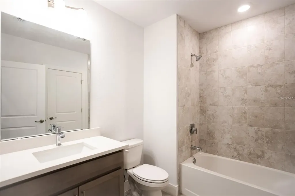 528 Rose Apple Circle Port Charlotte FL 33954