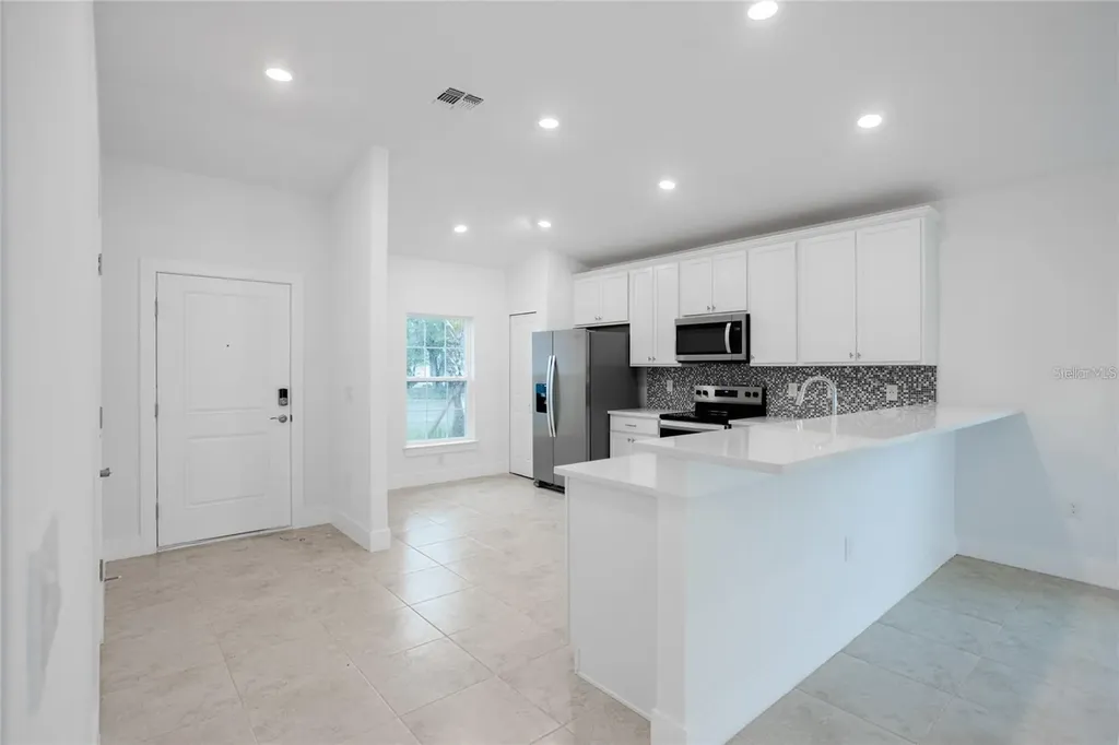 528 Rose Apple Circle Port Charlotte FL 33954