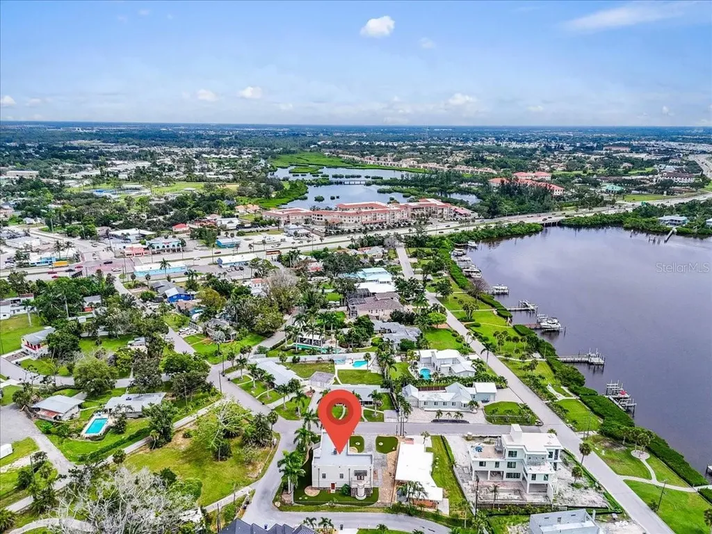 302 Colonia Lane W Nokomis FL 34275
