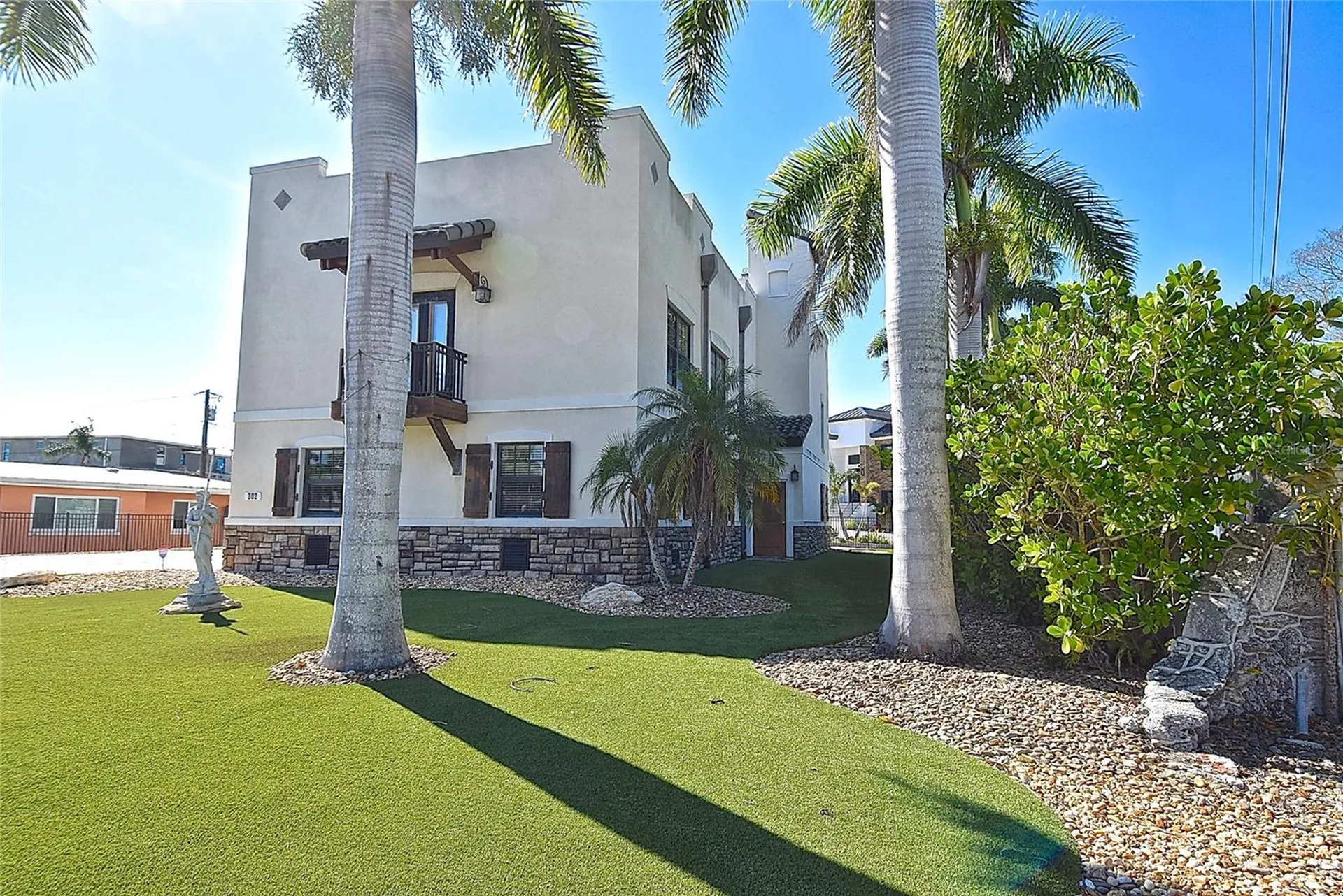302 Colonia Lane W Nokomis FL 34275