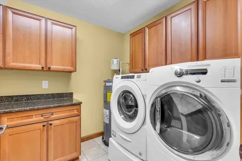 302 Colonia Lane W Nokomis FL 34275