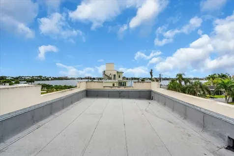 302 Colonia Lane W Nokomis FL 34275