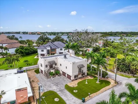 302 Colonia Lane W Nokomis FL 34275