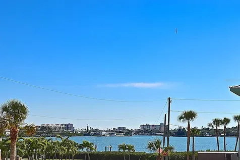 302 Colonia Lane W Nokomis FL 34275