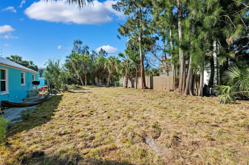 115 125th Avenue Treasure Island FL 33706