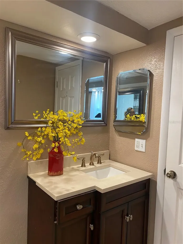 1817 Dartmouth Drive Holiday FL 34691