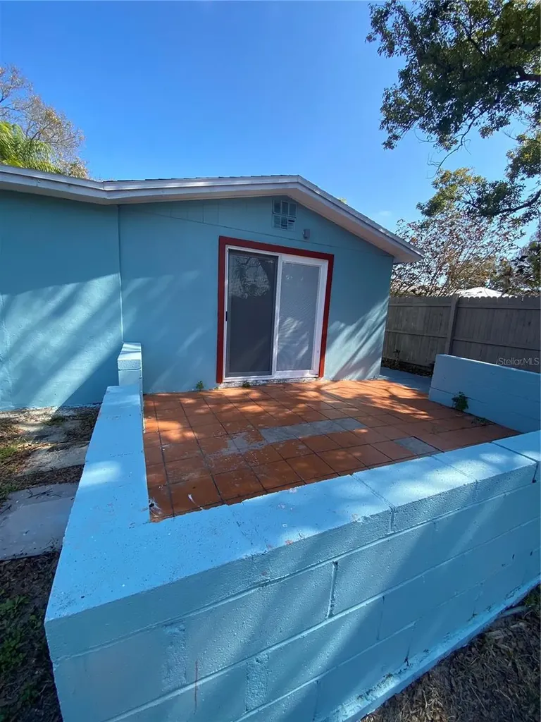 1817 Dartmouth Drive Holiday FL 34691