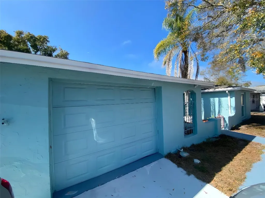 1817 Dartmouth Drive Holiday FL 34691