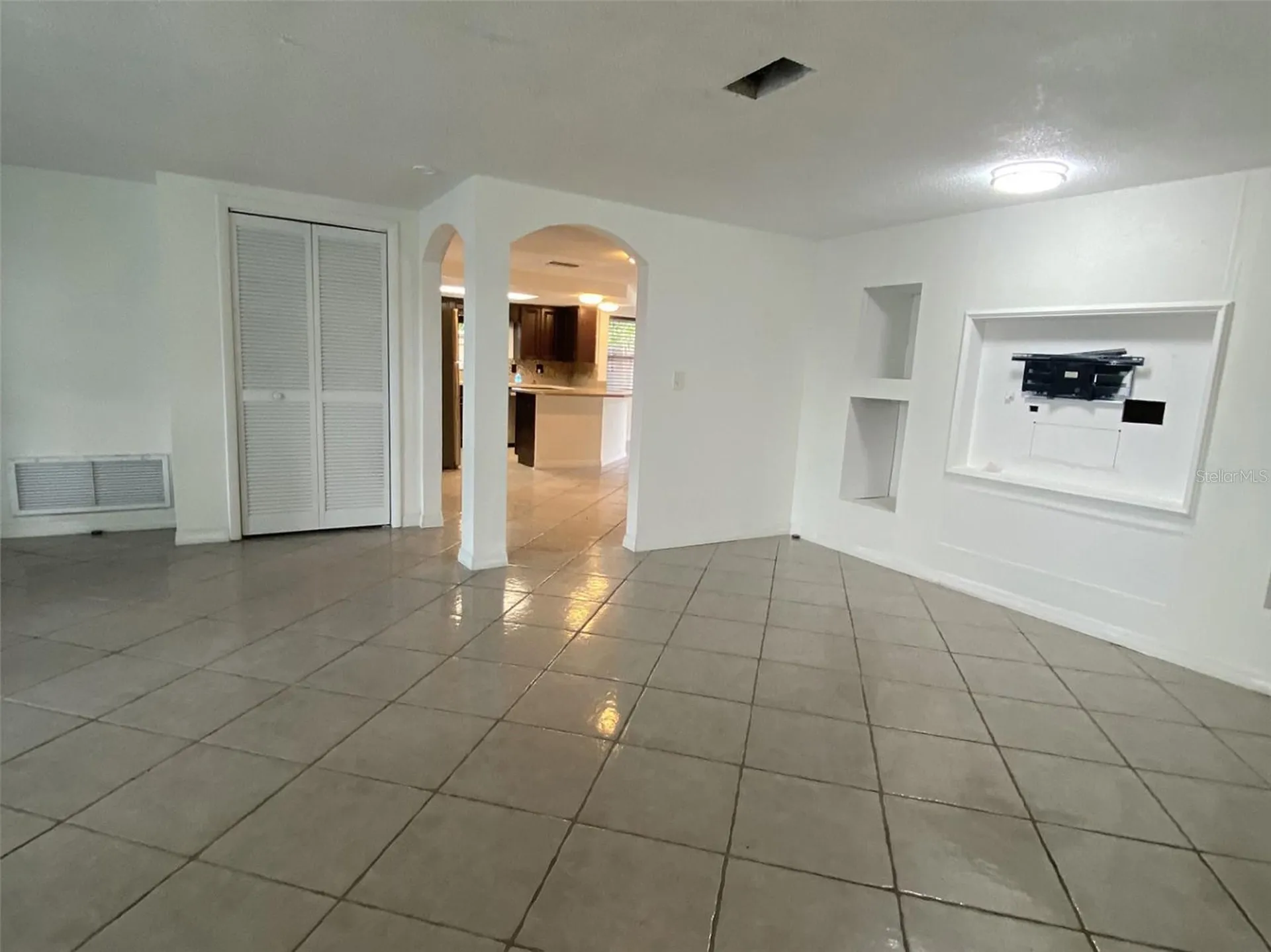 1817 Dartmouth Drive Holiday FL 34691