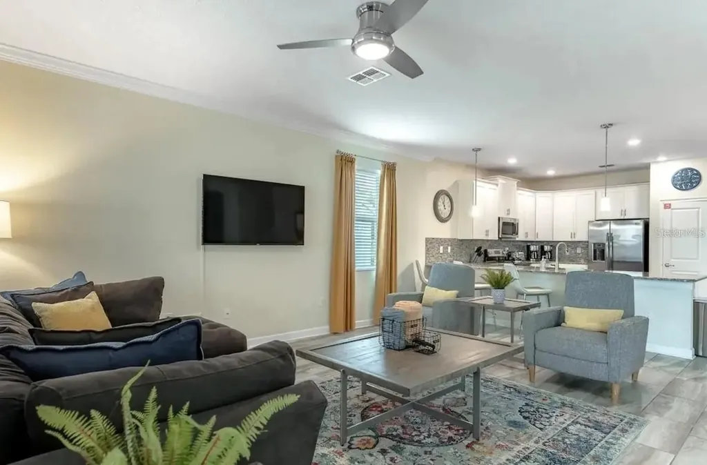 1537 Mulligan Boulevard Davenport FL 33896