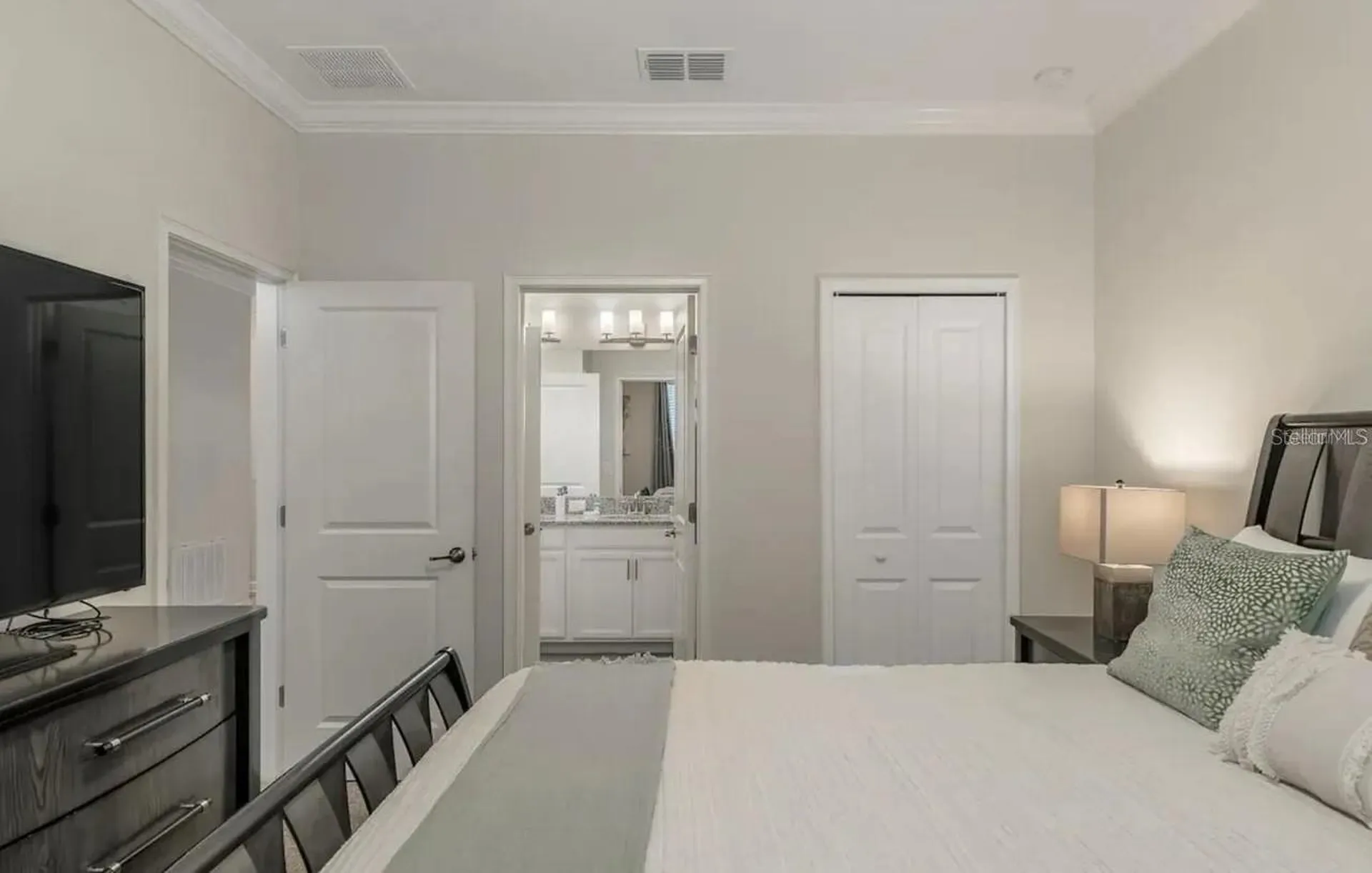 1537 Mulligan Boulevard Davenport FL 33896
