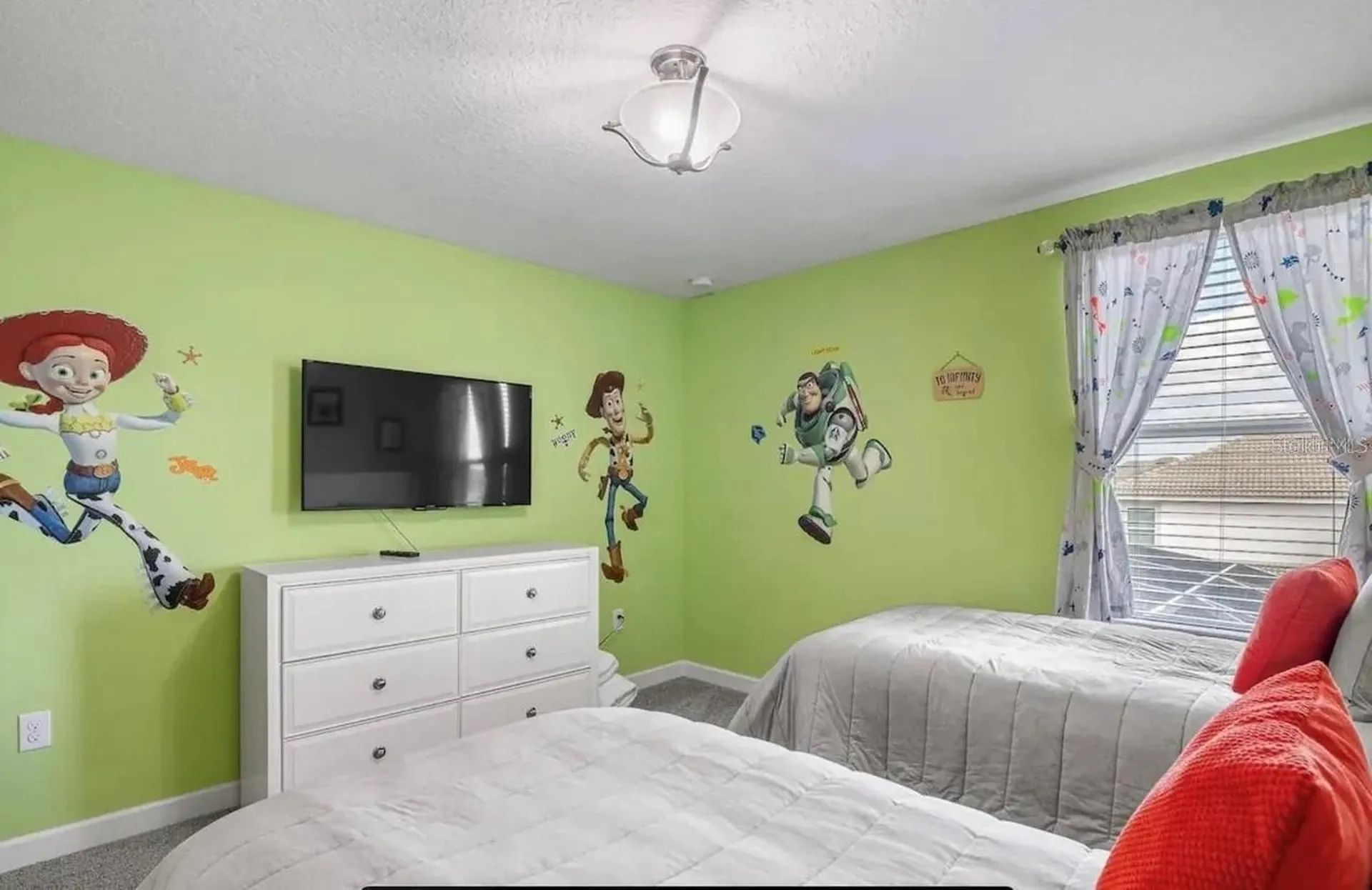 1537 Mulligan Boulevard Davenport FL 33896