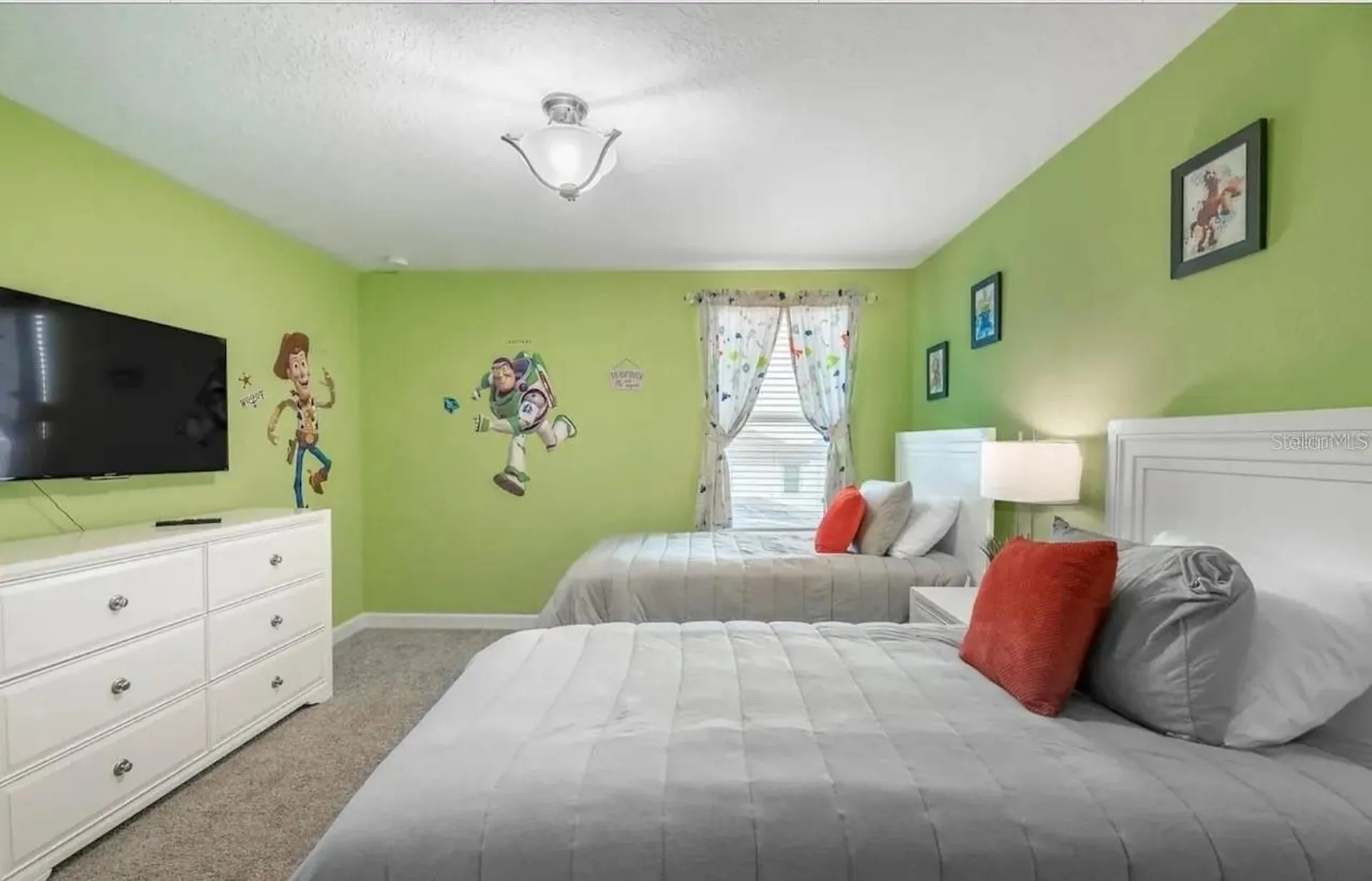 1537 Mulligan Boulevard Davenport FL 33896