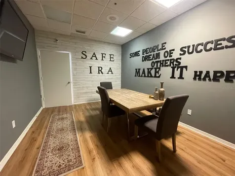 1219 S East Avenue Sarasota FL 34239