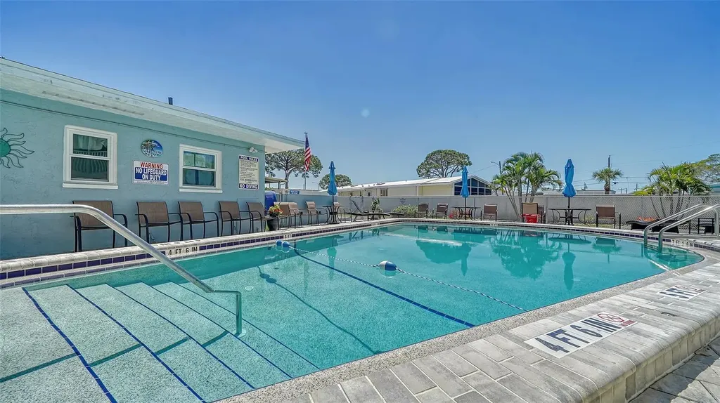 708 Tamiami Trail S Venice FL 34285