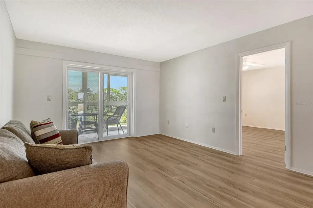 708 Tamiami Trail S Venice FL 34285