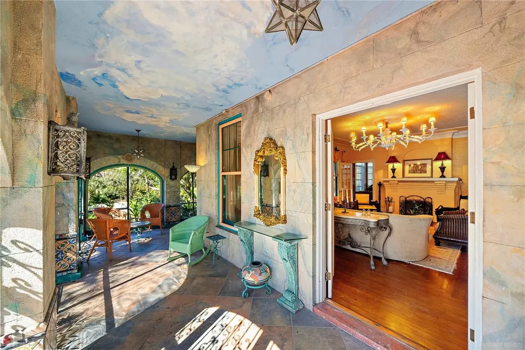 2830 Bay Shore Circle Sarasota FL 34234